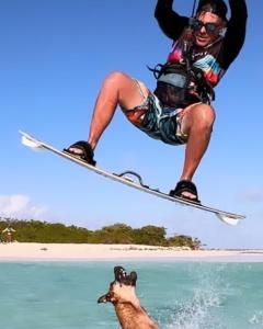 ON THE BEACH SURFERS SUNRISE HAVEN 2