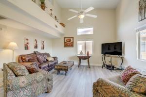 obrázek - Renovated Mesquite Condo Pool and Spa Access!