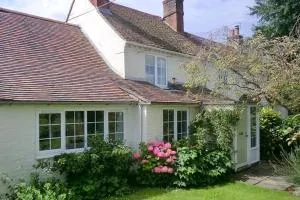 Pretty Cottage Near City & Sea - Fishbourne
