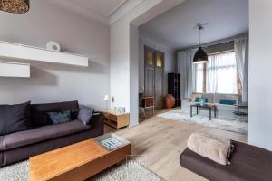 Spacious apartment in Brussels, large private garden