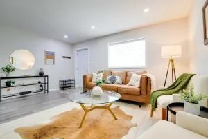 NN - The Zephyr A - Crestview 2-bed 2 5-bath - Уайтхорс