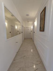 AIRPORT APARTMANI HAPPY HOUSE free parking & early check-in