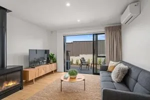 Rivers Abode - Hawea Flat