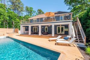 Heated Pool, Hot tub, Beachwood Cove by RoveTravel