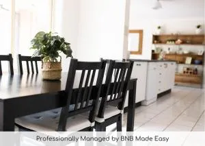 The Valerie Gardens Homely & Cosy Sleeps 11 - Canowindra