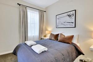 Clinton Cottage 1860s Heritage Home Walk to CBD