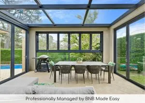 Roselawn Retreat - Pool, Incredible Views, Sleeps 8 - Mullion Creek