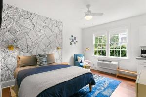 Garden District Studio Apartment - Gated Parking