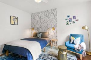 Garden District Studio Apartment - Gated Parking