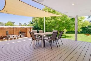 The Pasadena - Entertainers Haven Firepit