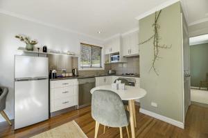 Towac Cabin 1- Scenic Escape, Picturesque Views