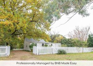Settler's Cottage - Mayfield Vineyard Orange - 4hvězdičkové hotely ve městě Orange