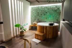 Hotel Black Tower Premium