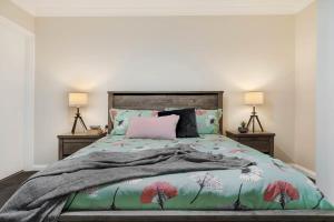 Crooked Lane Apartment - CBD, Stylish & Central