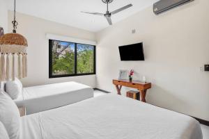 1min to Downtown Asana Premium w Pool & Concierge