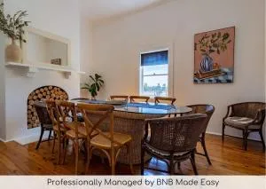 Boothenba Cottage - Heritage Farm Stay, Firepit - Gilgandra