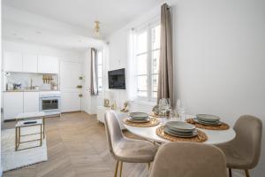 L'Orangerie Versaillaise - À 2 pas du Château de Versailles - 3hvězdičkové hotely ve městě Versailles