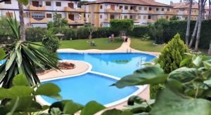 Casa Angel, Mil Palmeras beach, 900 m to the sea, communal swimming pool