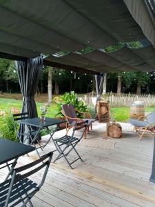 B&B / Chambres d'hotes Domaine du Grand Condest Chambres d-Hotes : photos des chambres