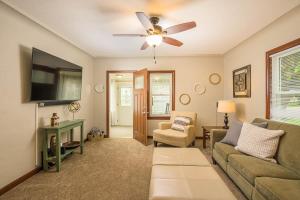 obrázek - 5 Star Suite Spot - Sleeps 7 3Br 2 Bath Full Remodel