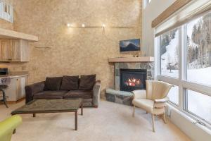 Ski In Out 5 Minute Walk To Everything