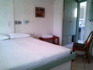 Kastro Studios Apartments