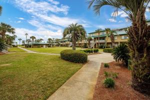 Seaspray Condos 101B