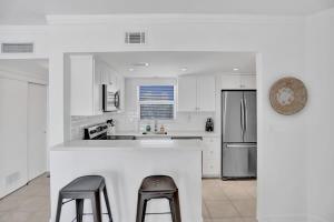 Fort Lauderdale Yacht & Beach Club 412