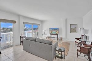 Fort Lauderdale Yacht & Beach Club 412