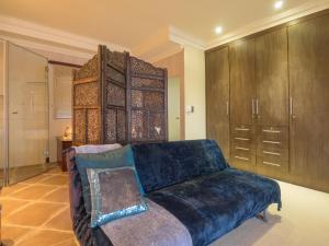 Villa Paradisa Guest House