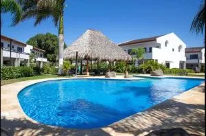 Fabulous 2-Story Condo with Big Pool - Short Drive to Beaches - Guatemala