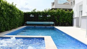Villa with private pool and jacuzzi - EN10LT