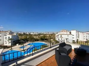 Beautiful sunny penthouse pool views - RA2532LT - Los Tomases