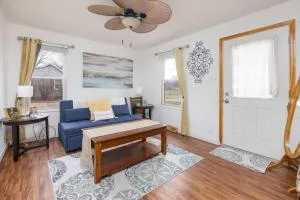 Cozy & Spacious 1 BR Home - Stuart