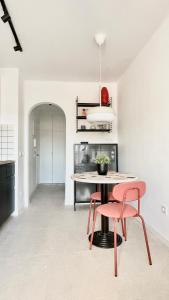 Apartament estilós i renovat a primera línia, amb vistes privilegiades!