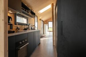 Hello Zeeland - Zeeuwse Liefde Tiny House 8