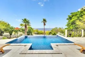 Villa Heros Sabadeco with Stunning Sea View - Hato