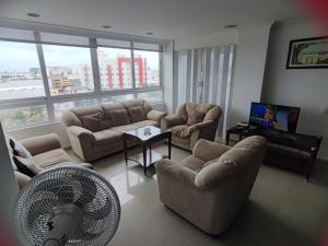 apartamento 3 habitaciones vista al mar san Andrés islas