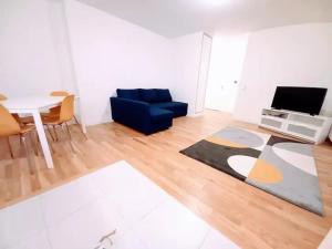 Appartements Elegancia Rueil, 20 min de Paris La Defense, quartier recherche, Lac : photos des chambres
