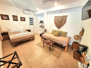 Casa Maria Bonita Hotel & Restaurant El Cuyo by Spot Rentals