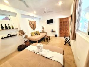 Casa Maria Bonita Hotel & Restaurant El Cuyo by Spot Rentals