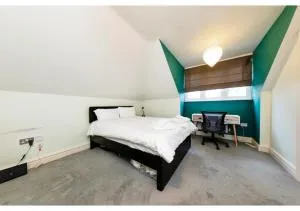 Chic Croydon 2BR Flat - Free Parking - 珀利