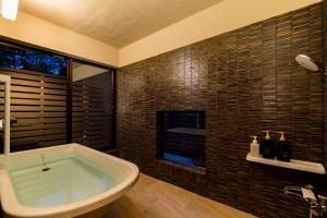 城下町家 茶庭 飛び石 BBQ 筍 金蔵Kinzo