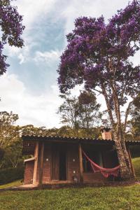 Pousada Alto dos Manacás Chalés e Restaurante - A 500mts da portaria do parque e 2,5km da Vila
