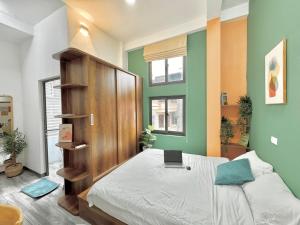 The Little Hanoi -Modern-Balcony