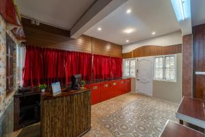 Sri Nandha Luxury Comforts