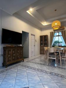 Villa Genevieve