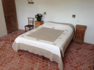Villas Villa de 6 chambres avec piscine privee jardin clos et wifi a Saint Saturnin les Apt : photos des chambres