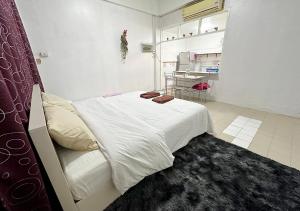 Sea View Jomtien Guest House