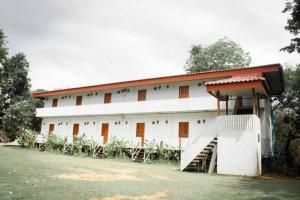 ภูไพรเลค รีสอร์ท